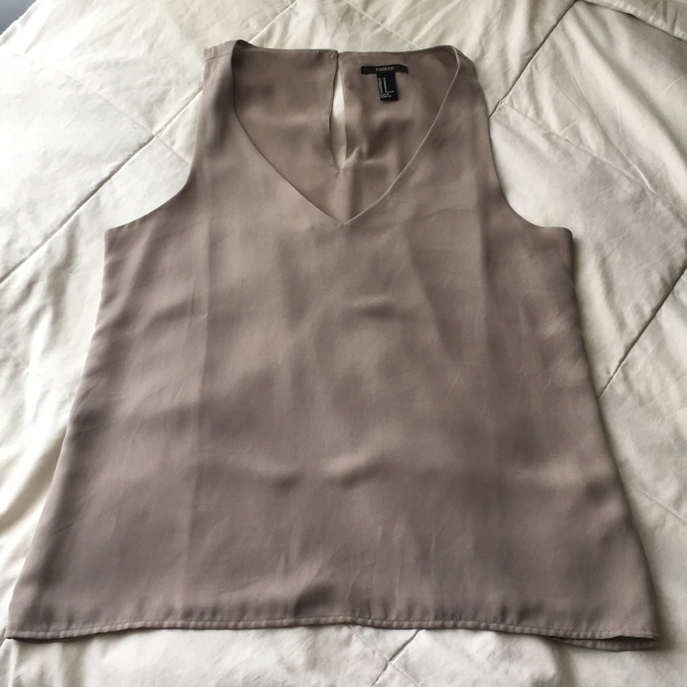 Taupe Top